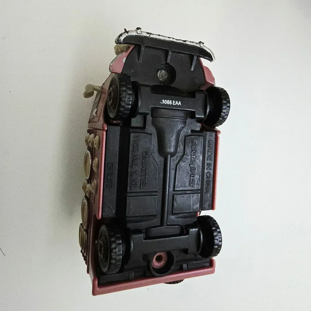 Disney Pixar Cars Diecast Alexis Wheelson